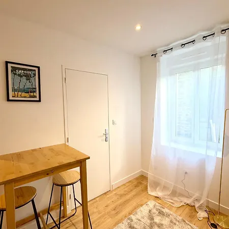 Apartment Meubles Centre